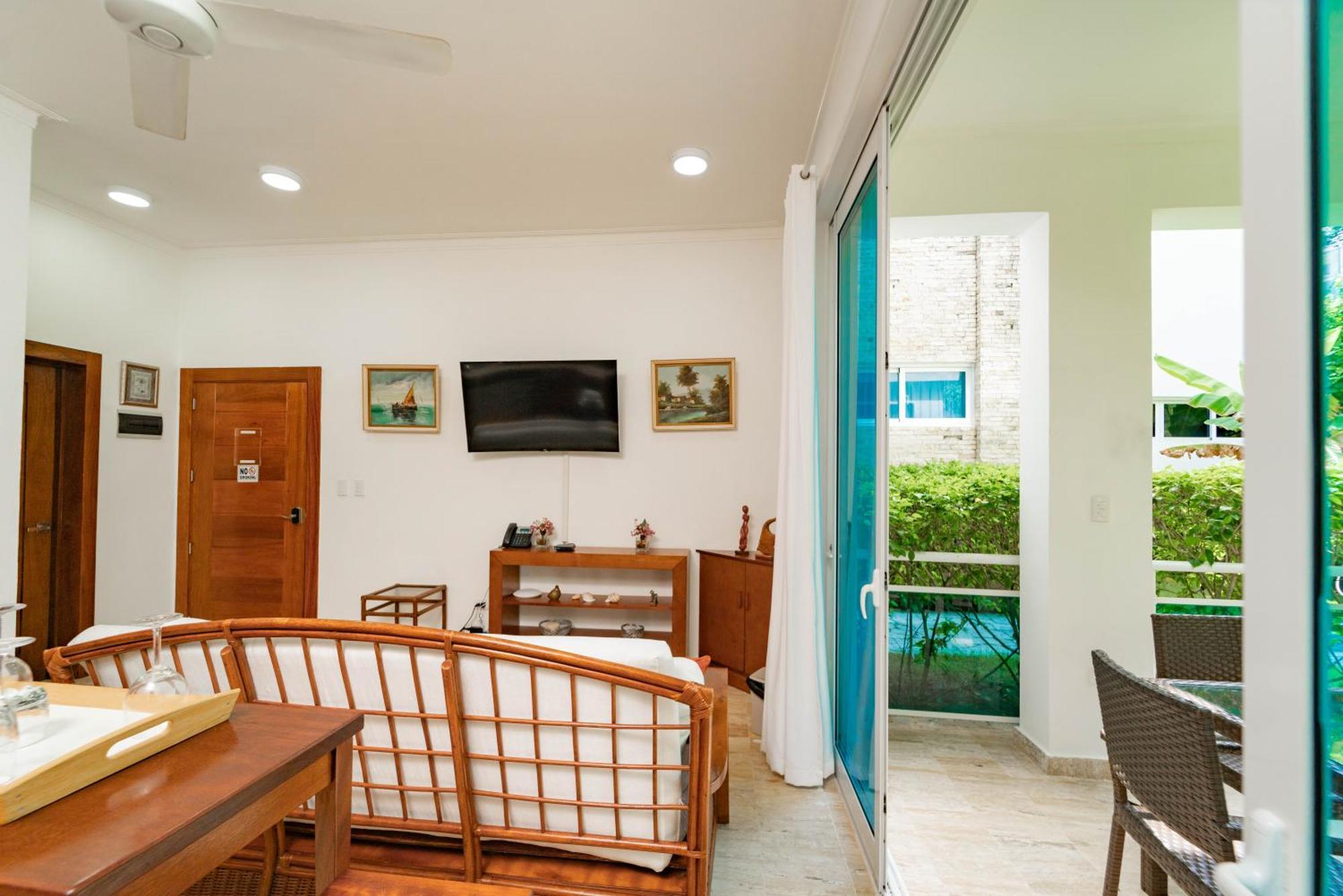 Suites At Grand Laguna Beach By Calisto Stays Sosúa Habitación foto